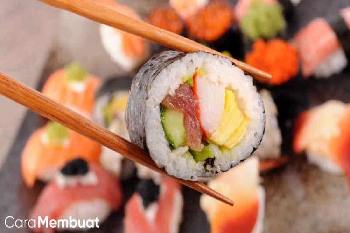 Cara Membuat Sushi Roll Rumahan yang Simpel